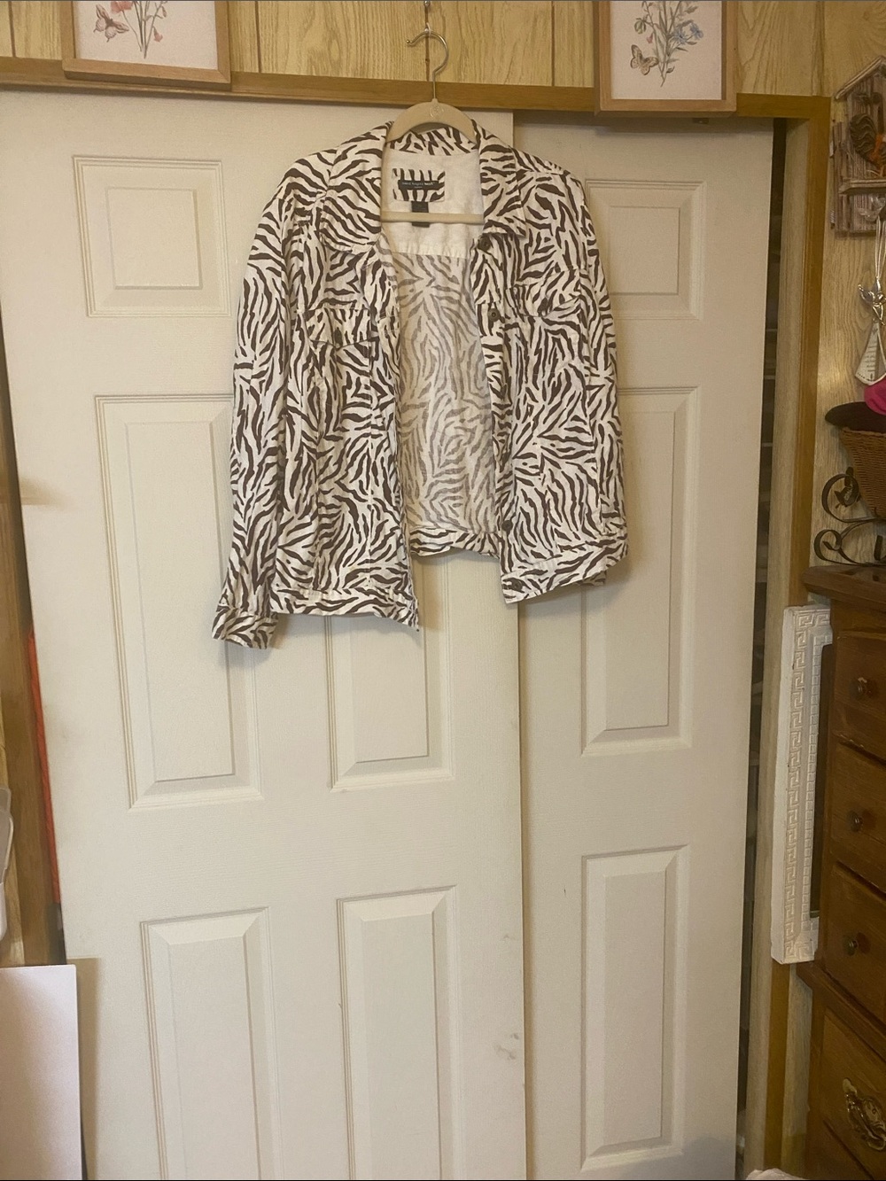 Saint Tropez West White and Brown Zebra Print Jacket